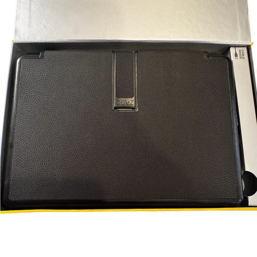 Zagg Auto-Fit Universal Folio Keyboard Hinged Bluetooth Adjustable Thin Open Box